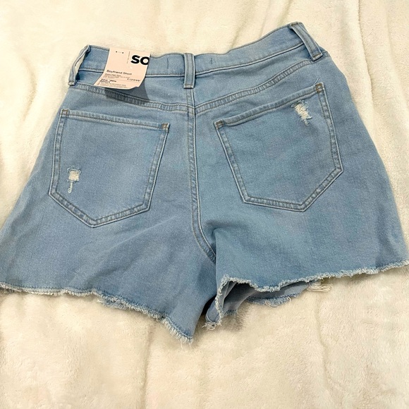 SO Boyfriend shorts, super high rise, 4in inseam, light blue - Picture 2 of 4